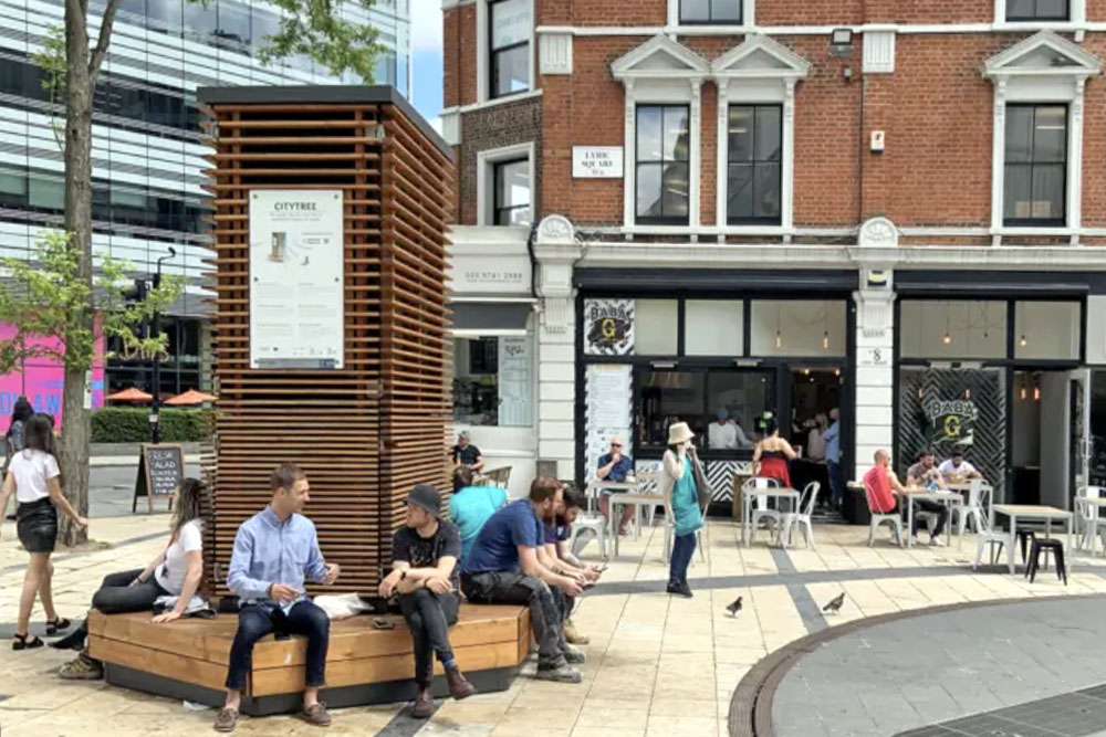 Publikum bei Veranstaltung: Green City Solutions gewinnt internationale UN-Challenge für urbane Hitzeminderung und Luftreinigung mit Moosfiltern